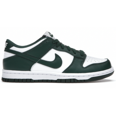 NIKE DUNK SB LOW Grün