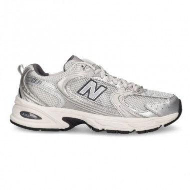 NEW BALANCE 530 WHITE AND SILVER